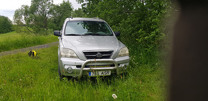 Müüa kia sorentoõ (3 foto / 4)