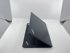 Lenovo ThinkPad X13 (2 фото из 2)