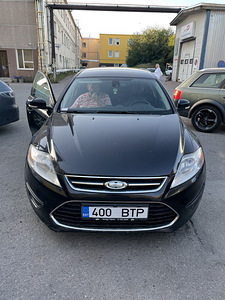Прокат автомобилей (5 фото из 7)