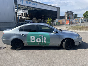 Volkswagen passat (2 foto / 5)