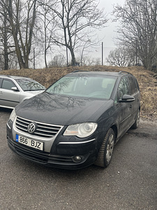 Прокат автомобилей (3 фото из 5)