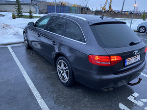 Audi A4 B8 2.0 105kw (2 foto / 7)
