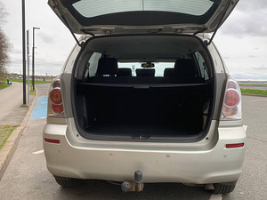Toyota Corolla Verso 2.2 100kW D4D (10 foto / 14)