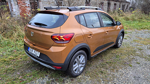 Dacia Sandero Stepway (3 фото из 11)
