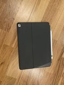 Apple iPad 10,2 9th gen 64 GB(WiFi) + keyboard+pencil (3 foto / 5)