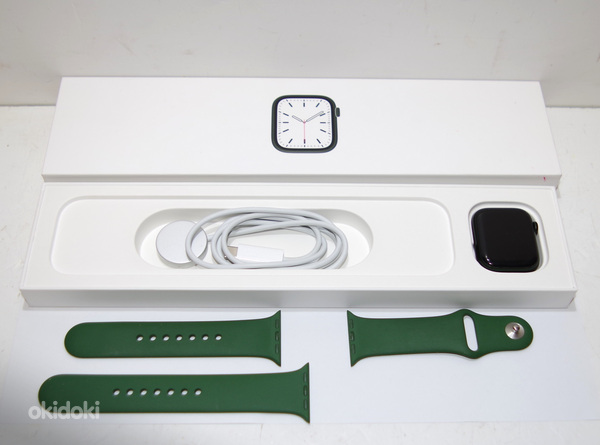 Apple Watch Series 7 41mm, GPS Green Alu Clover Sport Band (фото #2)