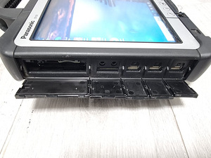Tablet PC Panasonic CF-D1DW200FZ Rugged, Ekraan on vigane (4 foto / 5)