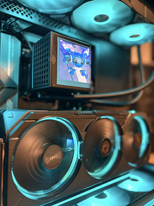 Gaming PC Premium – AMD Ryzen™ 7 9800X3D & GeForce RTX™ 5080 (3 foto / 7)