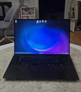 Dell Precision 5750 – i7 / 64GB RAM / RTX 3000 (1 foto / 4)