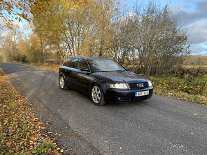 Audi A4 B6 2.5TDi Quattro (2 foto / 7)