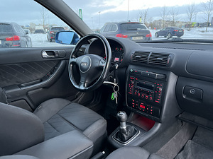 Audi A3 FL 1.9 96kw TÜV 01.24 (6 foto / 8)