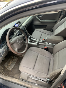 Audi A4 B6 1.9TDi 96kw TÜV 02.2024 (6 foto / 7)