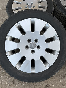 Оригинальные диски 5x112 Audi 18" с легкосплавными шинами Go (3 фото из 6)