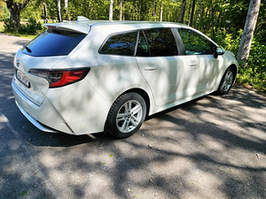 Продам Toyota Corolla (4 фото из 15)
