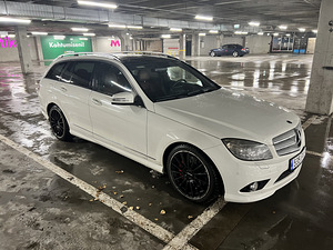 Mercedes benz C320 amg optik (4 foto / 11)