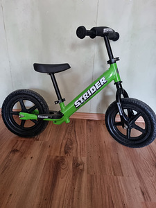 Strider 12 Sport jooksuratas (1 foto / 1)