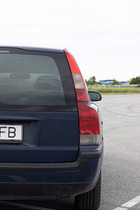 Volvo V70, 2000a, 2.5L 103kW, manuaal, diisel (4 foto / 15)