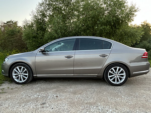 Volkswagen Passat 2.0 TDI 103kV(2011a) Eesti ajaloo 104800km (7 foto / 11)
