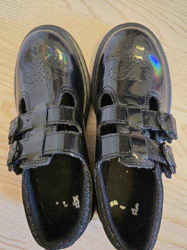 Dr. Martens Размер 33.5 Обувь на липучках - черные