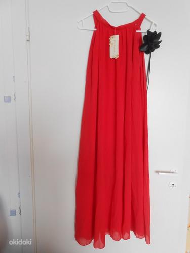 Женское красное платье (фото #1)