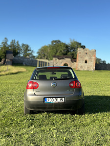 Volkswagen Golf 2.0 103kW (6 фото из 9)