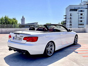 BMW 335i 225kw (6 foto / 13)