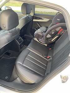 Audi a4 2.0 140kw Quattro (7 foto / 7)
