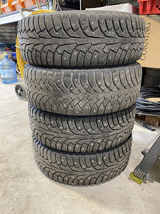 195/65/R15 NOKIAN