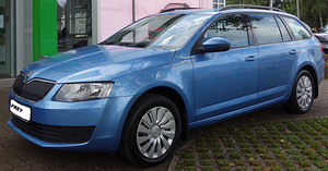 Pakkume Skoda Oktavia / Toyota Corolla Hübriid LPG (8 foto / 8)