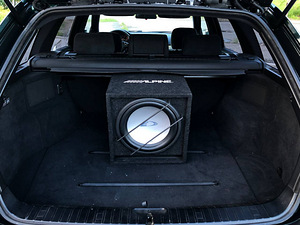 BMW 320d Facelift M-Paket Shadowline (9 foto / 9)