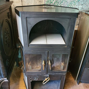 Restaureeritud kamin (2 foto / 4)