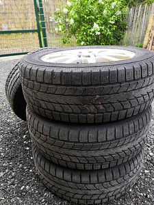 215/60 r16 (3 foto / 4)