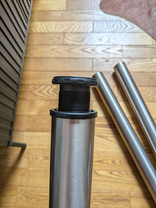 Столешница с ножками (6 фото из 9)