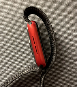 Apple Watch Series 6 44 mm RED (4 foto / 4)