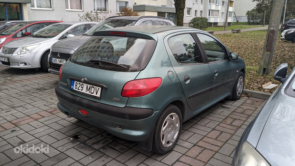 Peugeot 206 1.4 55kW 2000 (фото #3)