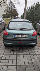 Peugeot 206 1.4 55kW 2000 (4 foto / 11)
