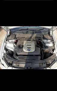 BMW 325 3.0 M57 145kW varuosadeks (8 foto / 8)