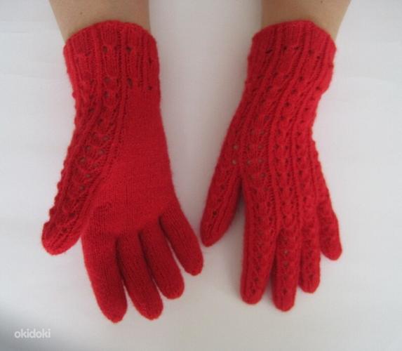 Ручное ажурное вязание шерстяные перчатки (фото #6)