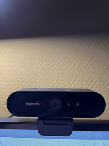 Logitech Brio 4k + Elgato Wave 3 + Elgato Key Light (1 foto / 3)