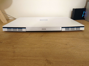 Dell G3 3590 i7-9750H 32GB ram 512 Nvme Gtx 1660Ti (8 foto / 10)