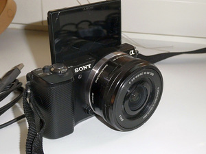 Fotoaparaat Sony a5000 lisadega (4 foto / 9)