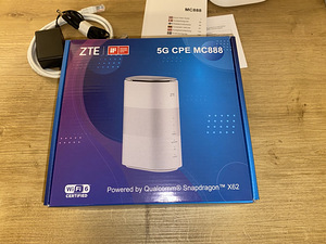 5G роутер ZTE CPE MC888 (2 фото из 5)