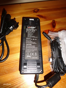 Sülearvuti universaalne laadija 144w vanson smp-150wusb (2 foto / 3)
