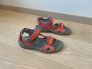 Jack Wolfskini sandaalid nr 36 (3 foto / 7)