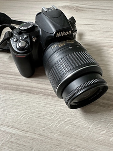 Nikon D3100 + Nikon AF-S VR 18-55mm (2 foto / 4)