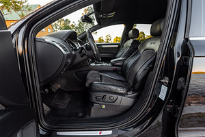 Audi Q7 4.2 TDI v8 240kw S-Line (8 foto / 14)