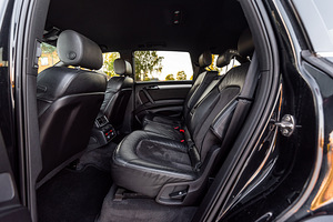 Audi Q7 4.2 TDI v8 240kw S-Line (9 foto / 14)