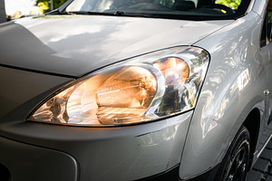 Peugeot Partner Tepee 1.6 HDI (8 foto / 14)