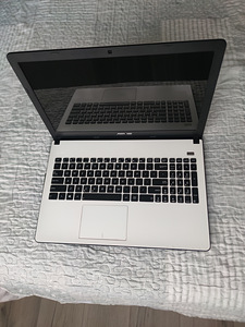 Продам notebook asus x501a white (9 фото из 9)