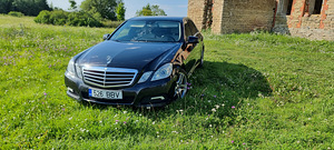 Mercedes benz w212 (1 foto / 15)
